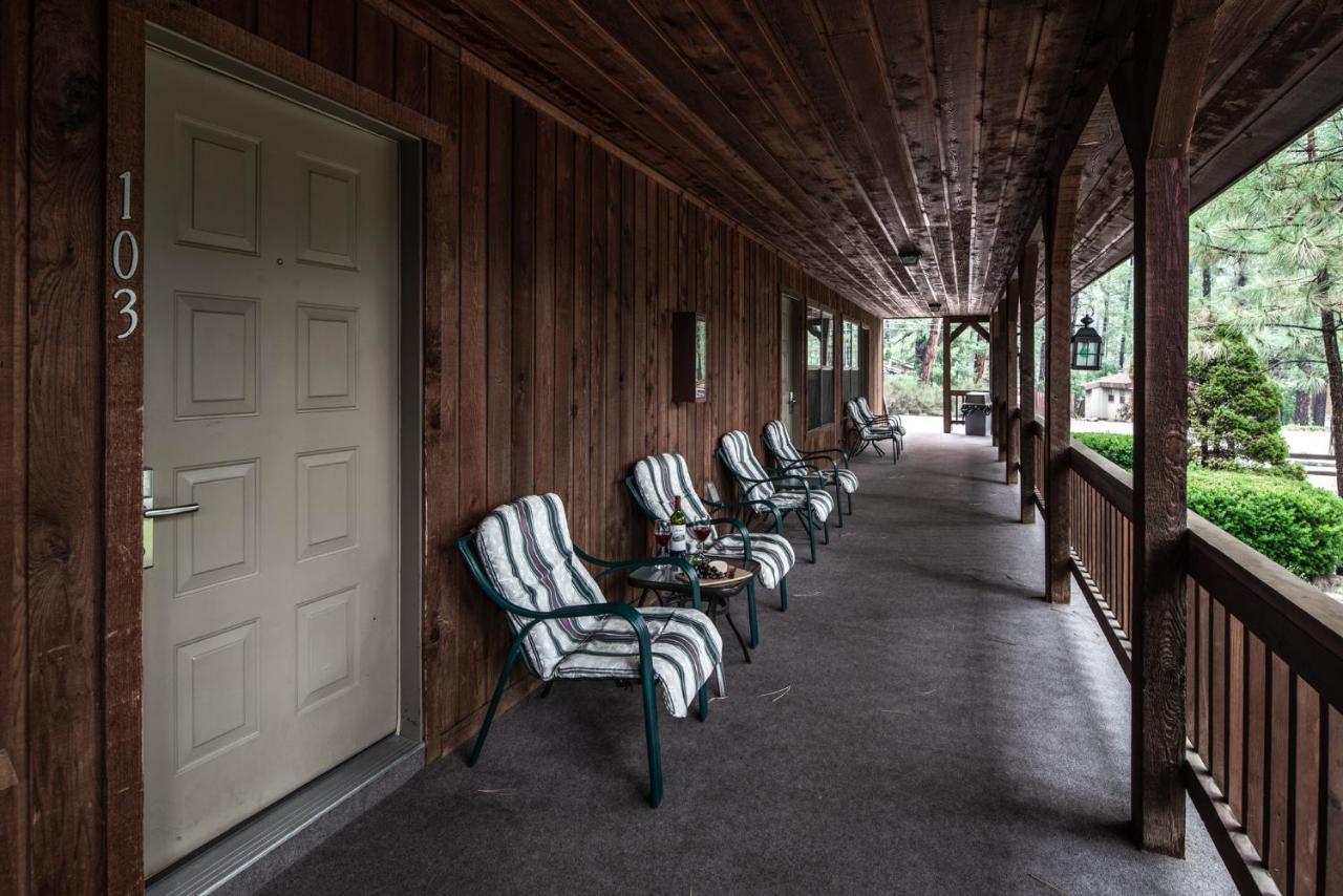 Shadow Mountain Lodge And Cabins Ruidoso Exterior photo