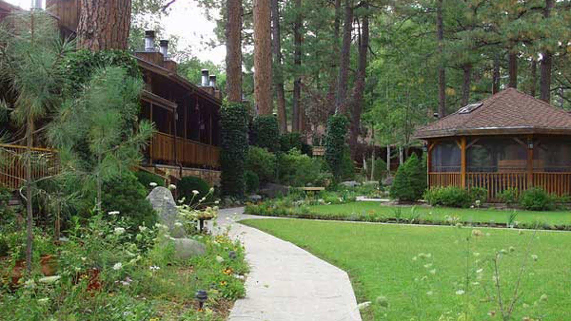 Shadow Mountain Lodge And Cabins Ruidoso Exterior photo